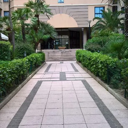 Cannes Appartement Apartman *
